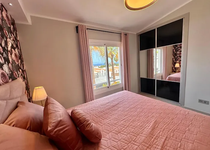Luxury Renevapartment Island Village Lejlighed