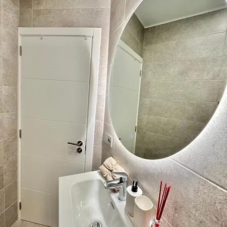 Luxury Renevapartment Island Village Apartmán