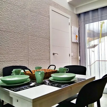 Luxury Renevapartment Island Village