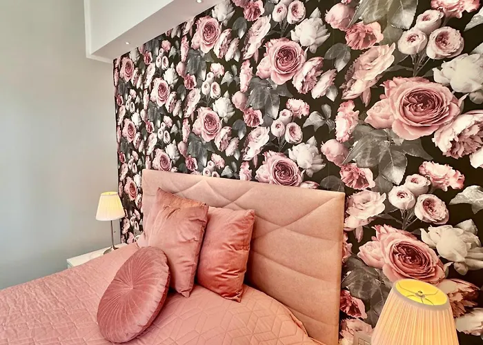 Luxury Renevapartment Island Village *